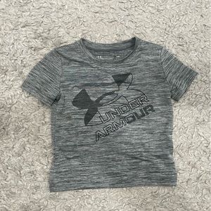Under Armour Boy’s T-Shirt. 24M